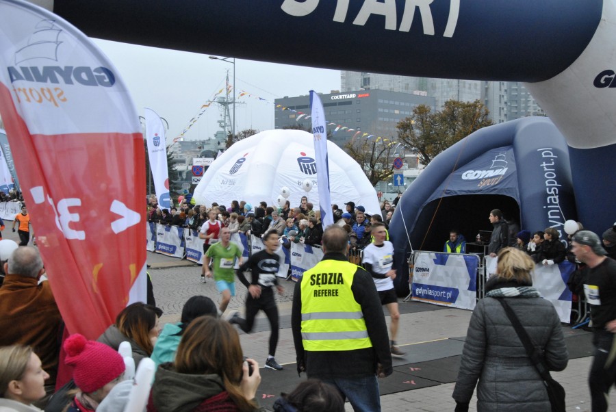 Sezon startów drużynowych zakończył Bieg Niepodległości - 9